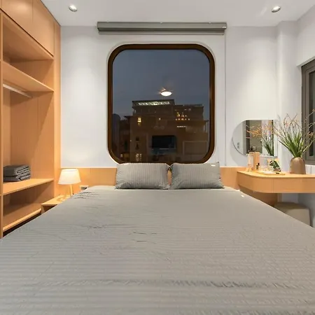 Airy Window Studio